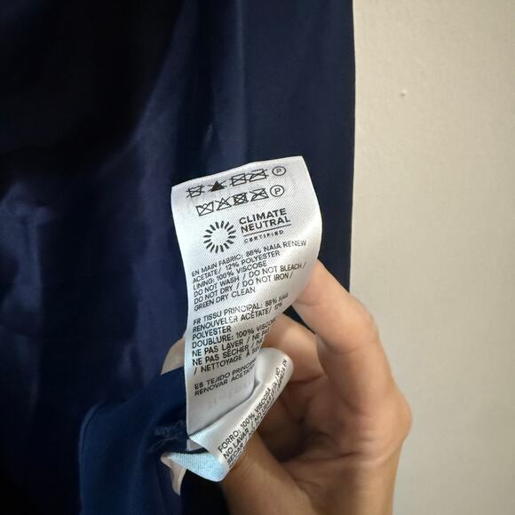 New Reformation Corey Satin Dress - Picture 4 of 5